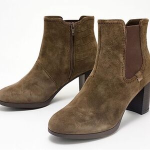 Clarks Collection Leather Ankle Boot - Bayla Rose NWT